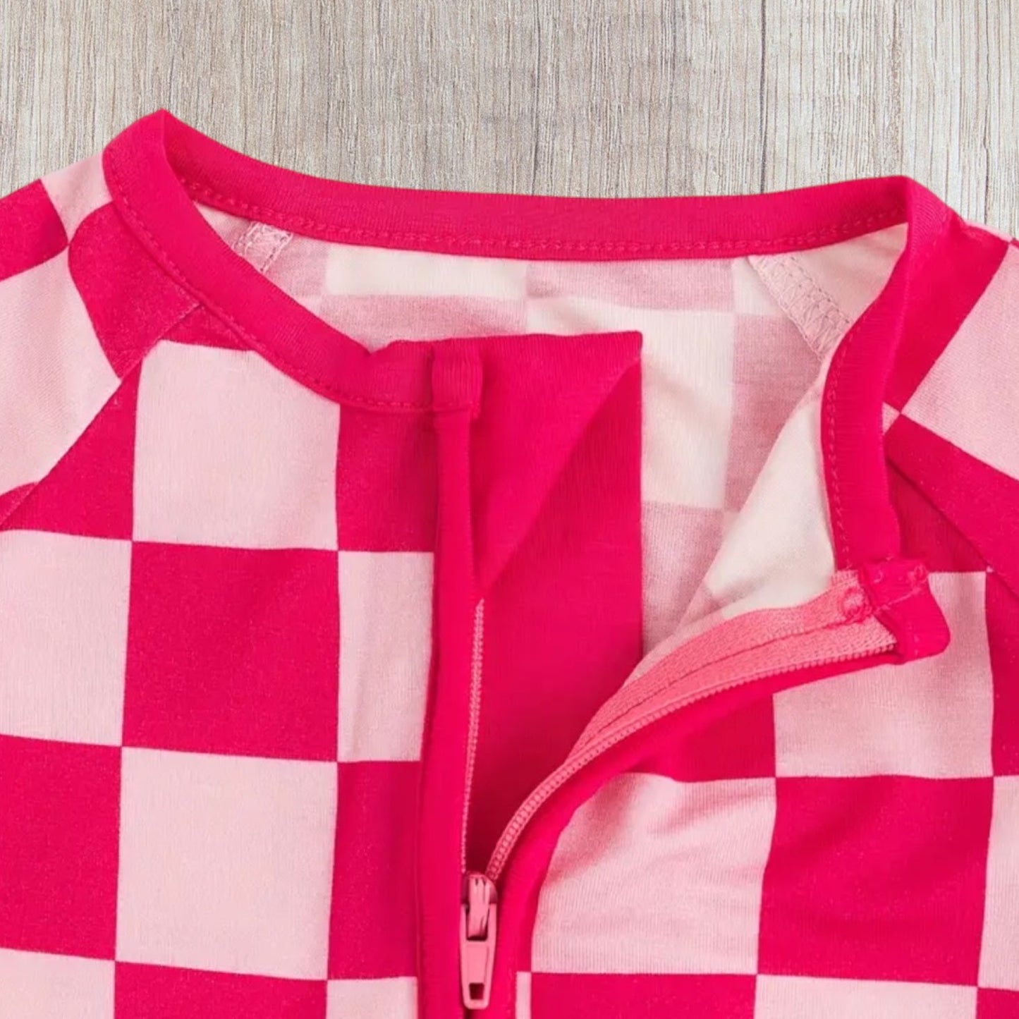 Pink Checkered Bamboo Zippy